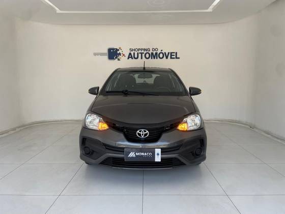 TOYOTA ETIOS 1.5 X PLUS 16V FLEX 4P AUTOMÁTICO TOYOTA ETIOS 1.5 X PLUS 16V FLEX 4P AUTOMÁTICO
